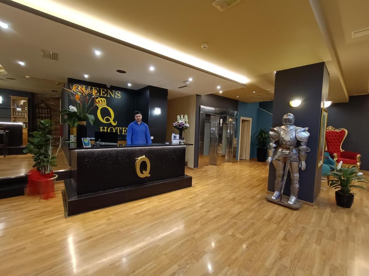 Queens Leriotis Hotel Pireu Exterior foto